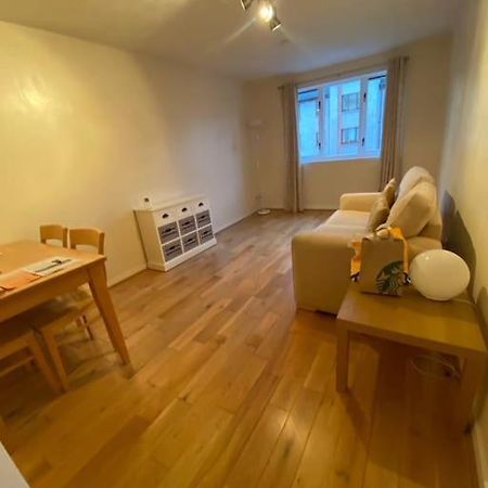 Quiet Central Apartment For Upto 4 People Edimburgo Esterno foto