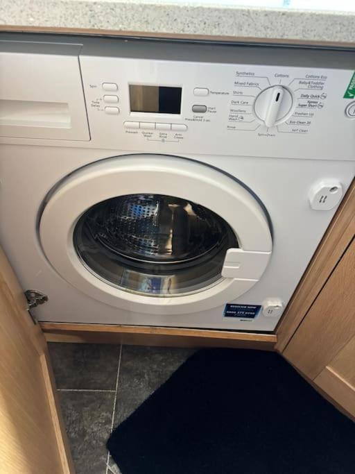 Quiet Central Apartment For Upto 4 People Edimburgo Esterno foto